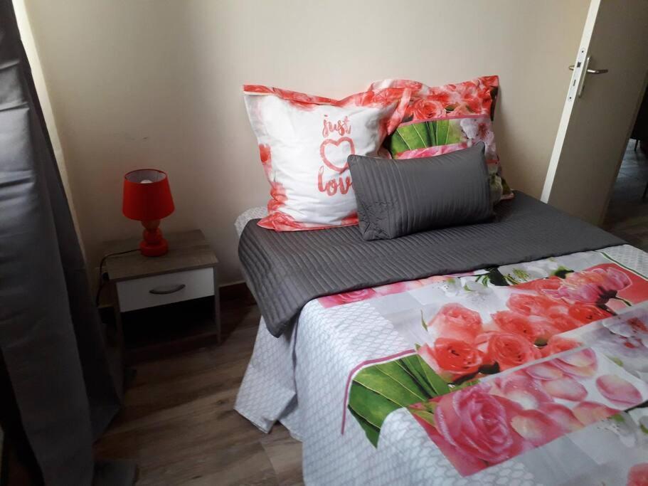 Appartement Delice de Sainte-Marie Extérieur photo
